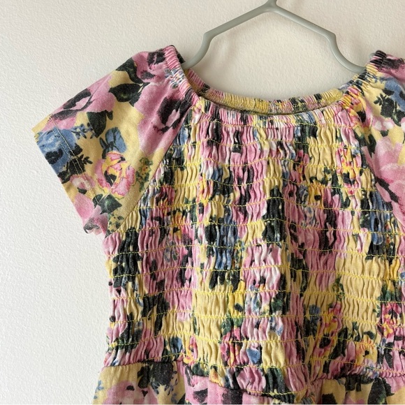🌼 5/$25 Girls Floral Smocked Dress Size 4/5 Yellow Pink Blue Cotton Blend - Picture 3 of 11